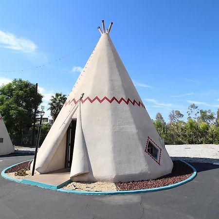 Wigwam Motel San Bernardino Exterior photo