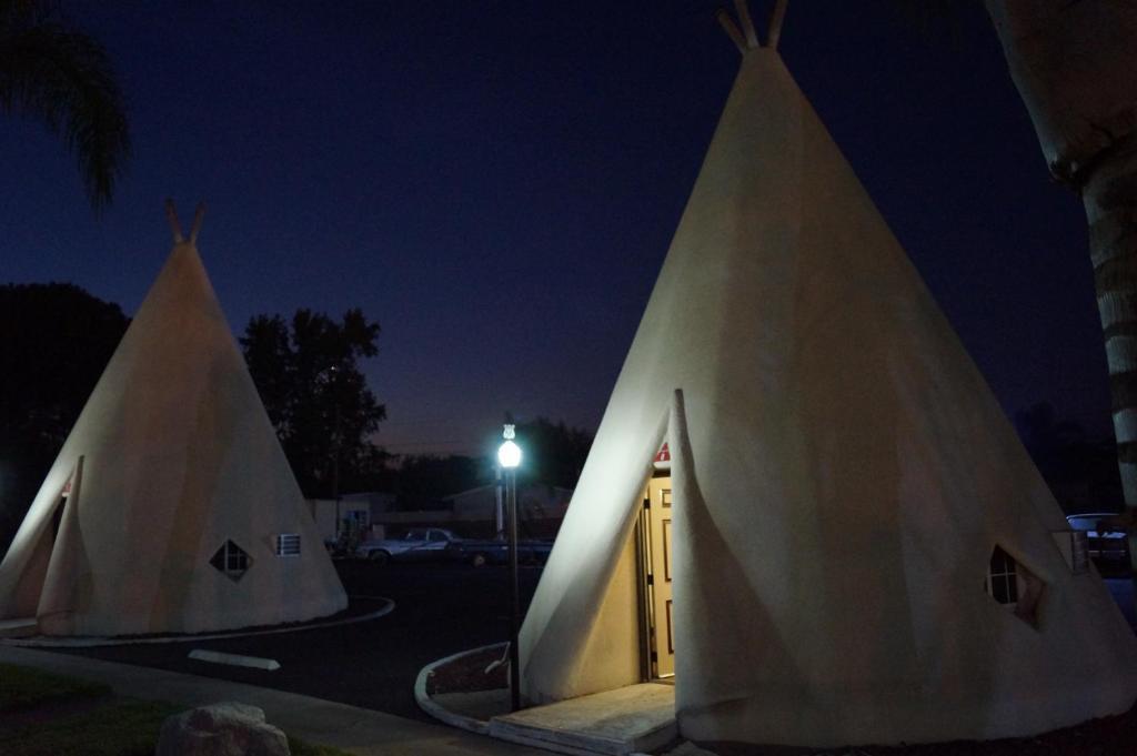 Wigwam Motel San Bernardino Exterior photo